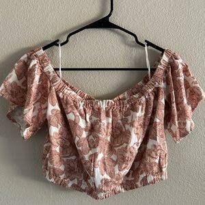 🩵3 for $25🩵 NWT Abercrombie Off-the-Shoulder Floral Shirt
